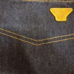 アルマーニ　ジーンズ（未使用品）３３インチ×３４インチの画像