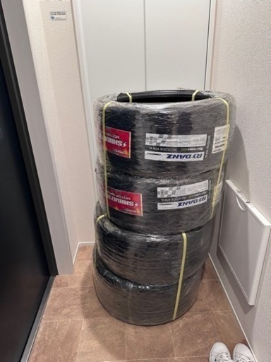 シバタイヤ　新品