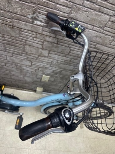 新生活応援SALE 東京23区配達無料　新基準　ブリヂストン　アシスタ　8.7Ah リチウム 電動自転車 中古　89