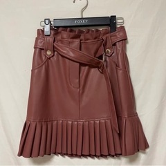 ZARA フェイクレザースカート プリーツ