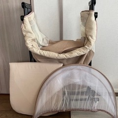 ベビーベッドの画像