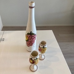 スペイン製陶器ワインボトル、グラス(未使用)の画像