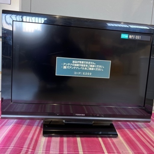 TOSHIBA ④REGZA A8000 32A8000 リモコンなし