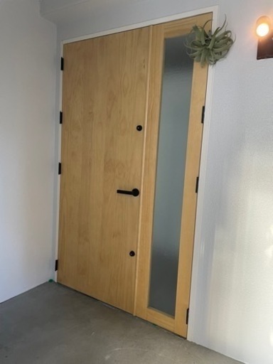 木製片開き戸　FIX窓