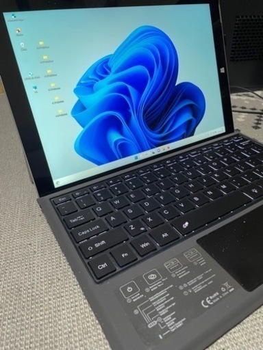 ?訳有り?その為格安‼️surface PRO3 windows11