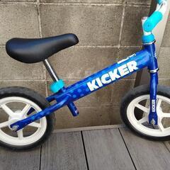 キッカー　ストライダー　バランスバイク　キックバイク