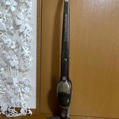 【ジャンク】2 in 1のコードレス掃除機 エレクトロラックス