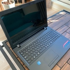 Lenovo Ideapad 300 windows 10ノートパソコンの画像