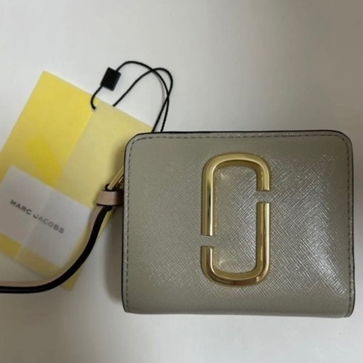 【新品】【訳あり】マークジェイコブス　折り財布