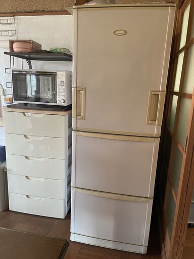 電子レンジ　シャープ　2015年製