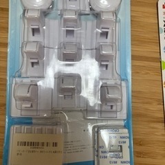 【ほぼ新品！五千円相当‼️】チャイルドロック　ドアロック　引き出しロックの画像