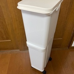 キャスター付き