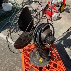 レトロ扇風機の画像