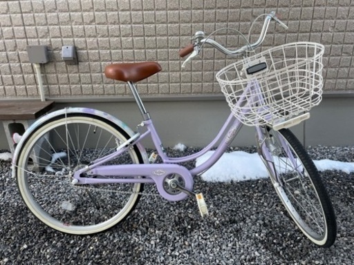 ブリヂストン自転車　　22インチ（女の子）