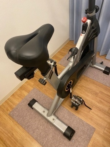 スピンバイク/中古品ご理解いただける方