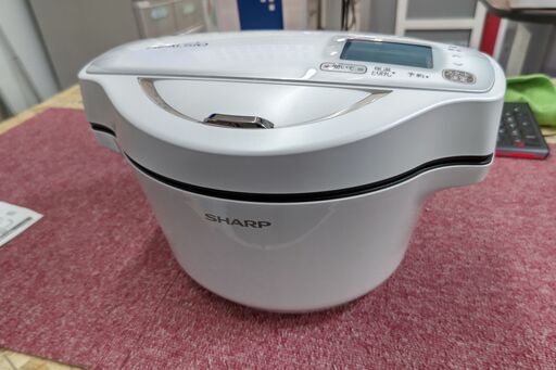 未使用品 SHARP シャープ ヘルシオ KN-SH16W-W  水なし自動調理鍋