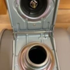 石油ファンヒーター（新品）6～10畳用の画像