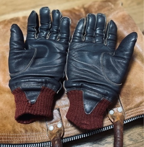 バズリクソンズ　革手袋　
グローブ　A-10  東洋　赤リブ　フライトジャケット　手袋