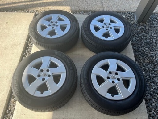 30プリウス 純正タイヤホイール4本セット！
