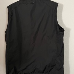 ★値下げしました★23区スポーツ　リバーシブルベストの画像