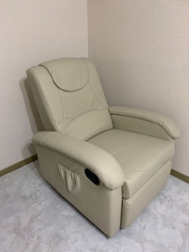 リクライニングソファ　チェア　マツエク　ネイル　パソコン　マッサージ