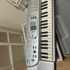電子ピアノ