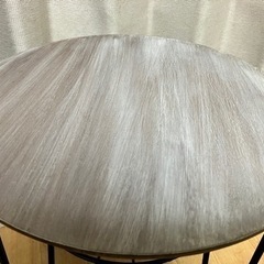 ミニテーブル　グレー木目調の画像