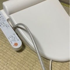 【目立つ汚れなし】TOTO ウォシュレットJ 温水便座！