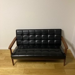 カリモク60 Kチェア2シーター スタンダードブラック ソファーの画像