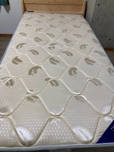 【美品】ひのきすのこシングルベッド　マットレス付