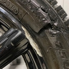 スタッドレスタイヤホイールセット値下げの画像