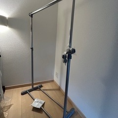 ニトリ　高さ調節ができるハンガーラック(ロビン シングル) の画像