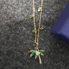 SWAROVSKI　スワロフスキー　ネックレスの画像