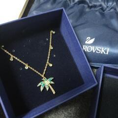 SWAROVSKI　スワロフスキー　ネックレス