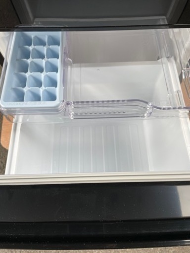 【取引中】三菱　ノンフロン冷凍冷蔵庫　MR-P15A-B  超美品　146L