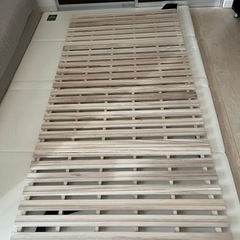 二つ折り式すのこベッド　シングル