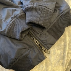 H&M  フード付きジャケット（MENS）サイズXSの画像
