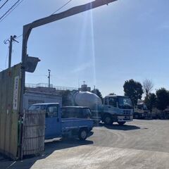 【東葛地区/ミキサー車ドライバー】未経験者OK/お弁当支給あり/レバー操作でラクラク業務♪の画像