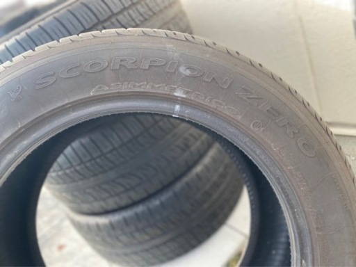 メルセデスベンツ GクラスG63  純正275/50R20 タイヤ