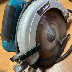 電動丸ノコ