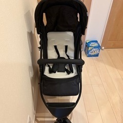  （お話中）3輪ベビーカーの画像
