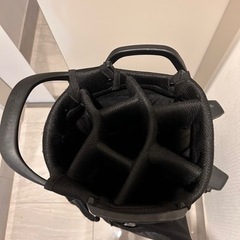 ゴルフ　キャディバック　テーラーメイド　黒の画像