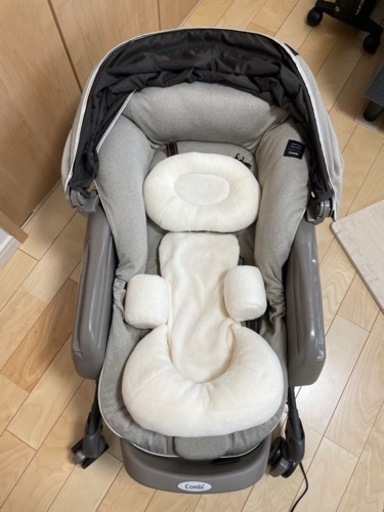 Combi 電動 ハイローチェア