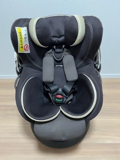 エールベベ 回転型チャイルドシート クルット4iグランス