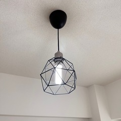 IKEA ライトの画像