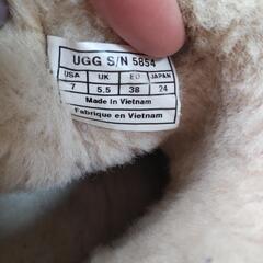UGG ムートンブーツの画像