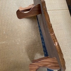 木のテーブル　の画像