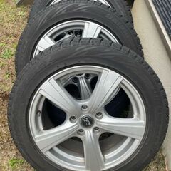 215/55R17　スタッドレスタイヤ　ブリザック　2015年