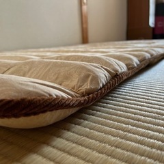 ～取引済～高級羽敷布団シングル 不要になったので差し上げますの画像