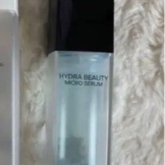 【シャネル】美容液ボトル